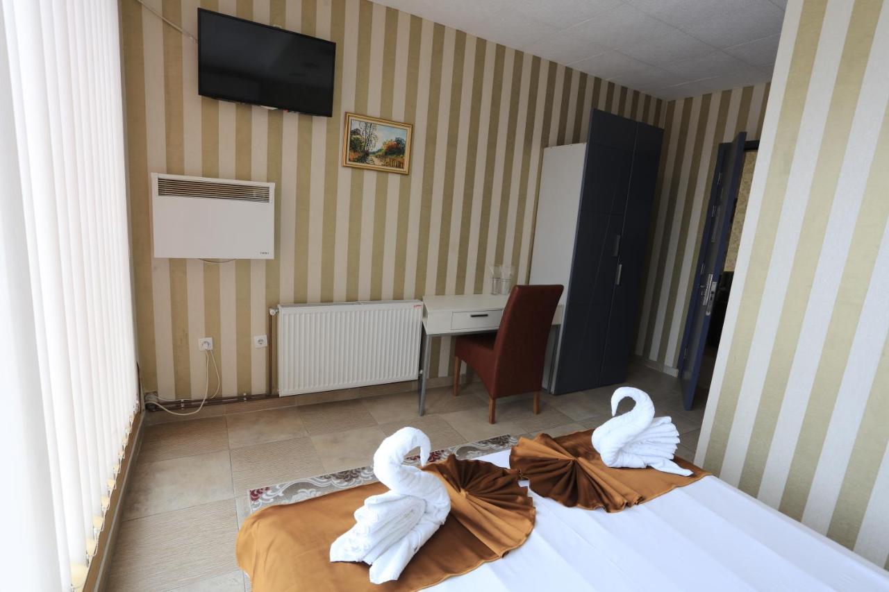 Garni Hotel Saradis Kruševac Exterior foto