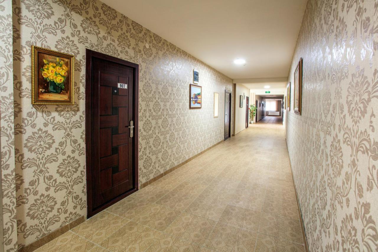 Garni Hotel Saradis Kruševac Exterior foto
